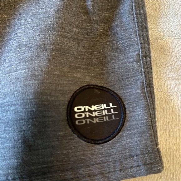 Men’s O’Neill shorts size xl - Picture 3 of 4